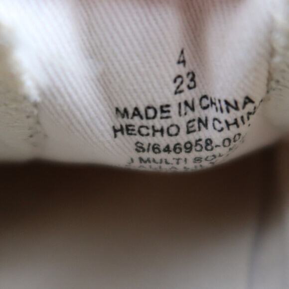 Old Navy Shoes Big Kids 4 Sneakers Casual Slip On Canvas Trainers Youth - Picture 12 of 12